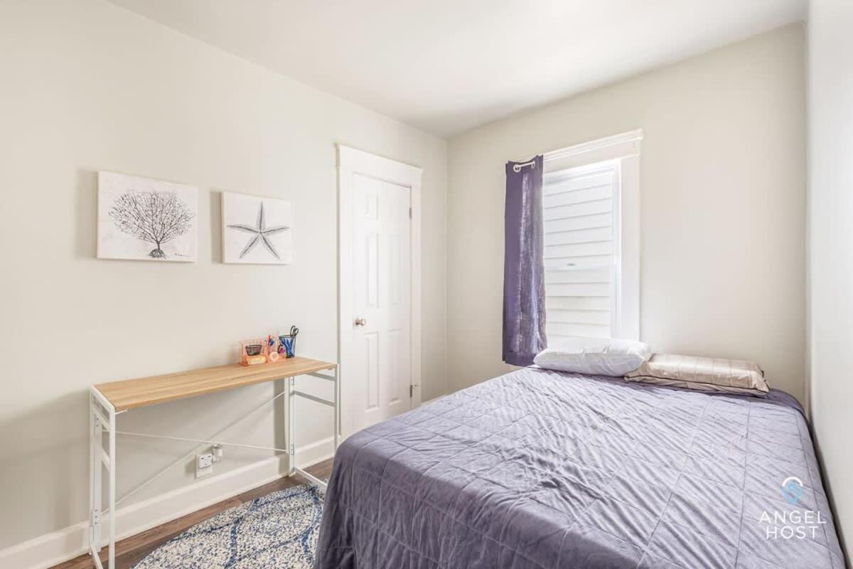 Newly Remodeled Apt, South Hills Old Brooklyn Area Cleveland Exterior photo